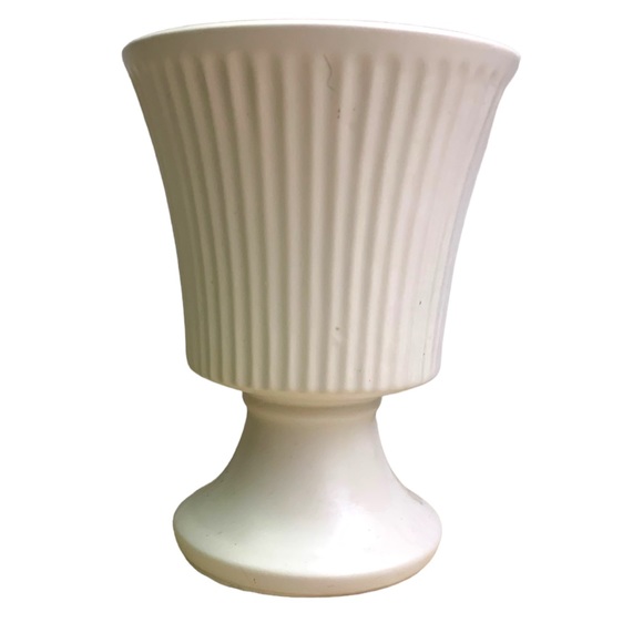 VTG 1960’s McCoy MCP USA White Wedding Pedestal Planter Flower Pot Vase Decor - Picture 7 of 12